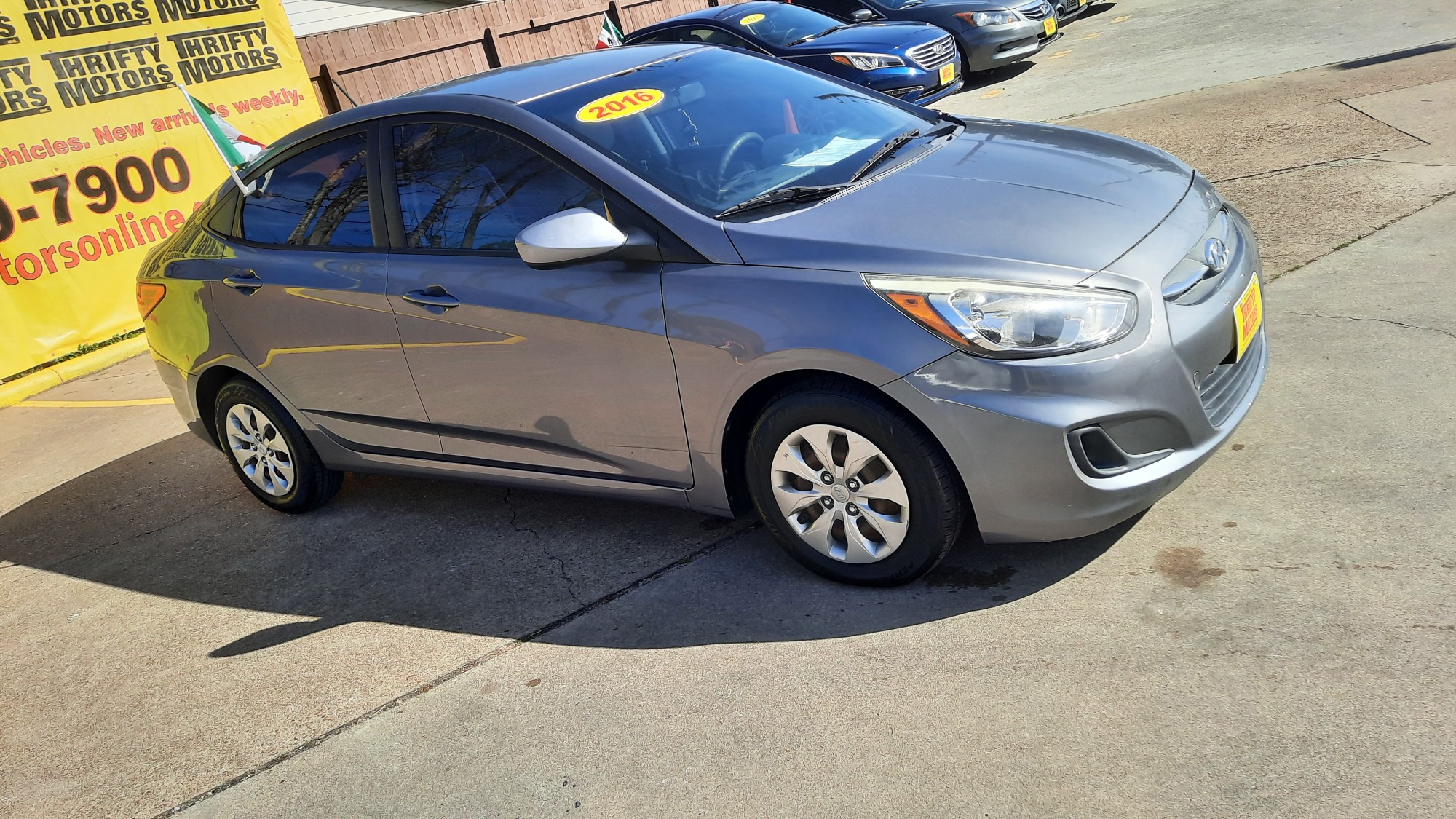 photo of 2016 Hyundai Accent SE 4-Door 6A